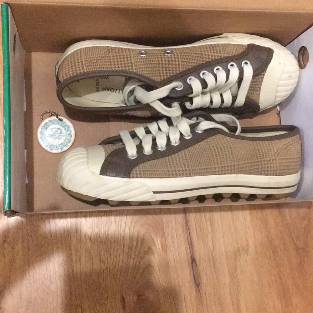 VINTAGE PF Flyers, Brown Plaid, Rigid Edge Sole